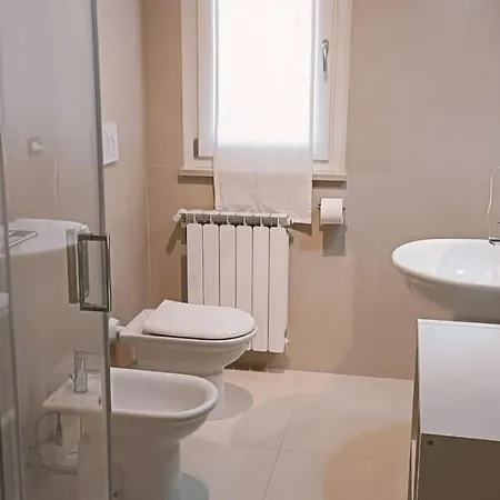 Viale Italia Centralissimo Corso * Avellino